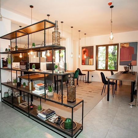 The Tbilisi Pod Hostel Kültér fotó