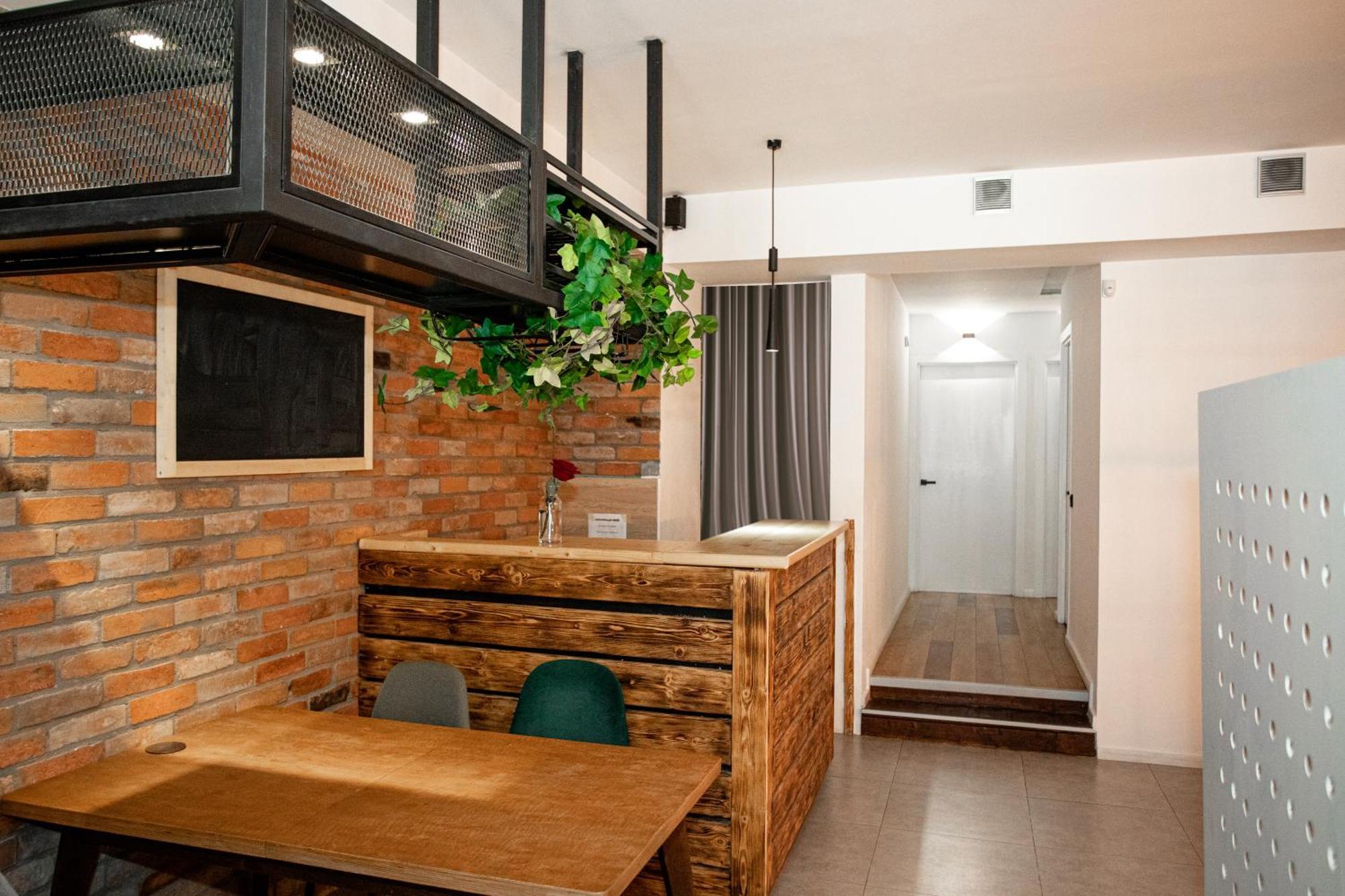 The Tbilisi Pod Hostel Kültér fotó