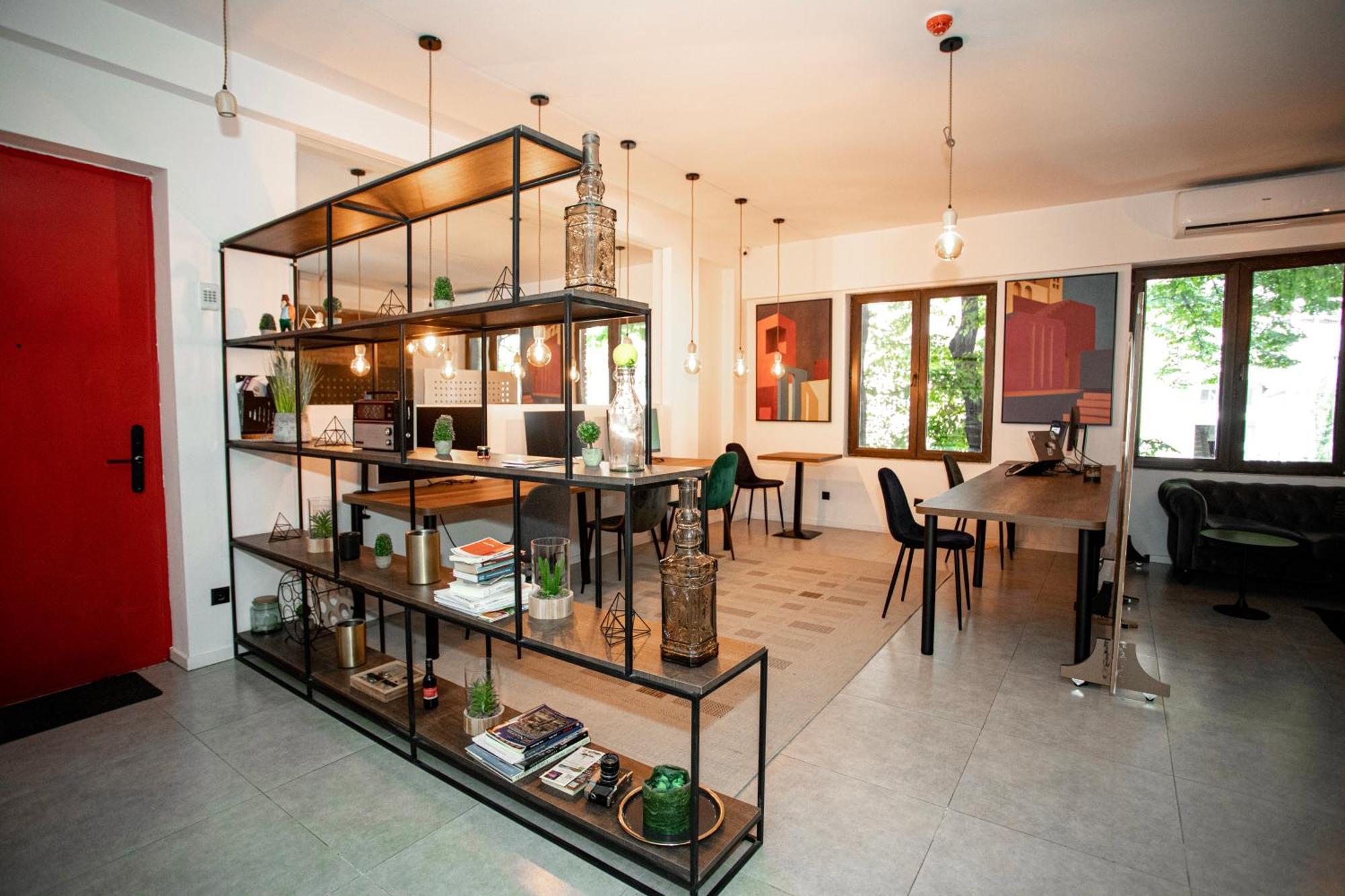 The Tbilisi Pod Hostel Kültér fotó